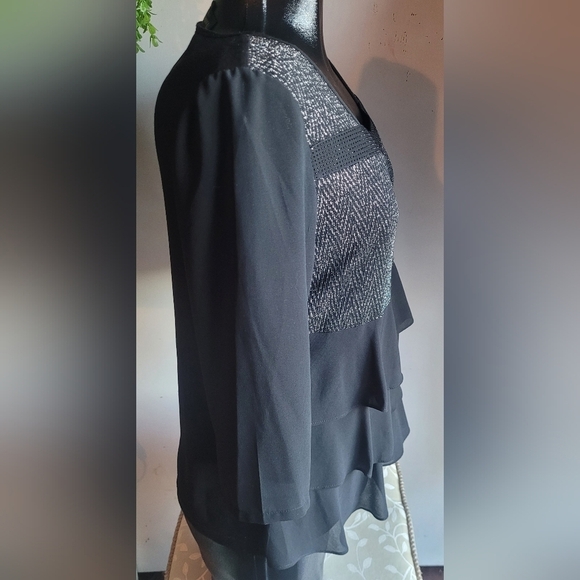 Amanda Collection Black Ruffle Layered Top S - Picture 4 of 7